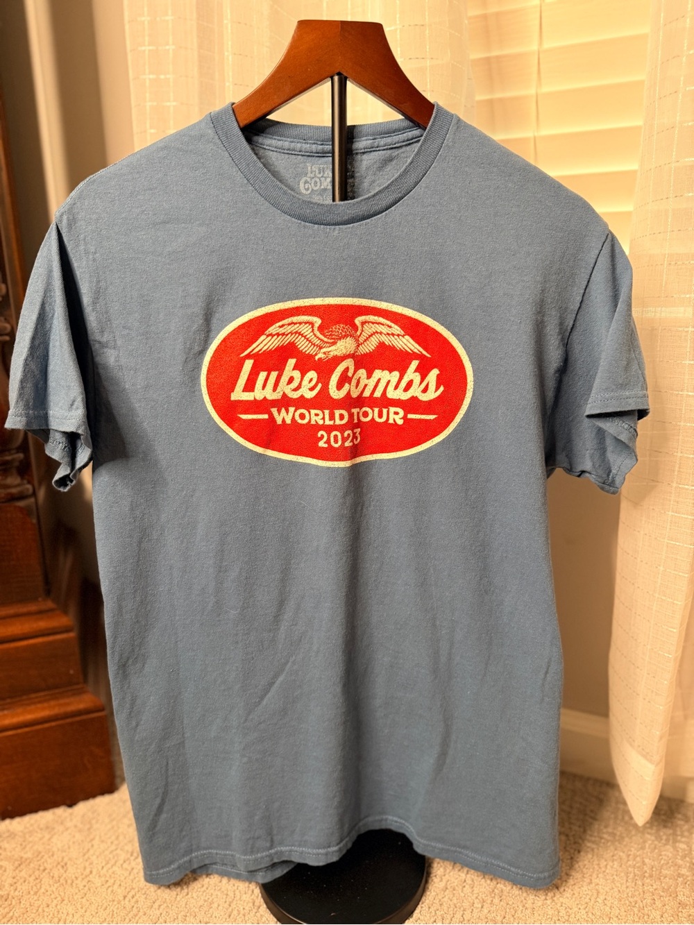 Luke Combs Blue Logo Graphic Tee - World Tour 2023